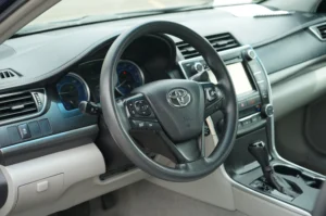 2016 Toyota Camry Hybrid LE stock 260618 photo 12