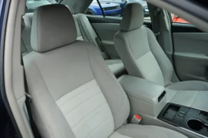 2016 Toyota Camry Hybrid LE stock 260618 photo 28