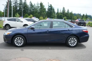 2016 Toyota Camry Hybrid LE stock 260618 photo 6