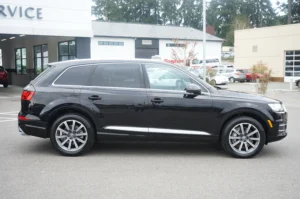 2017 Audi Q7 Premium Plus stock 14038a photo 2