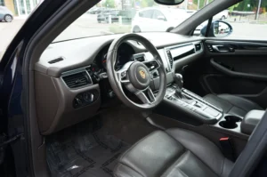 2017 Porsche Macan Base stock 260515D photo 20