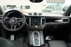 2017 Porsche Macan Base stock 260515D photo 29