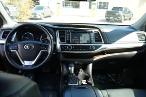 2017 Toyota Highlander XLE stock 260426 photo 16