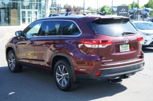 2017 Toyota Highlander XLE stock 260426 photo 5