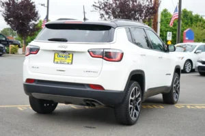 2018 Jeep Compass Limited stock 260616H photo 3