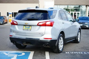 2019 Chevrolet Equinox LT stock 251044 photo 4
