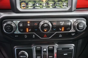 2020 Jeep Gladiator Rubicon stock 260202 photo 24