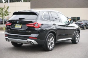 2022 BMW X3 xDrive30i stock 260438D photo 3
