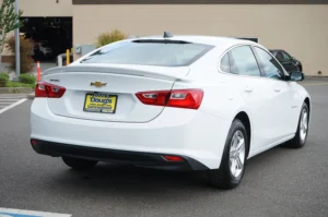 2022 Chevrolet Malibu LS stock 260561D photo 4