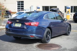 2022 Chevrolet Malibu LT stock 260402 photo 3