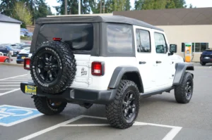2022 Jeep Wrangler Unlimited Willys stock 260412MC photo 3