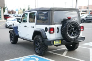 2022 Jeep Wrangler Unlimited Willys stock 260412MC photo 6