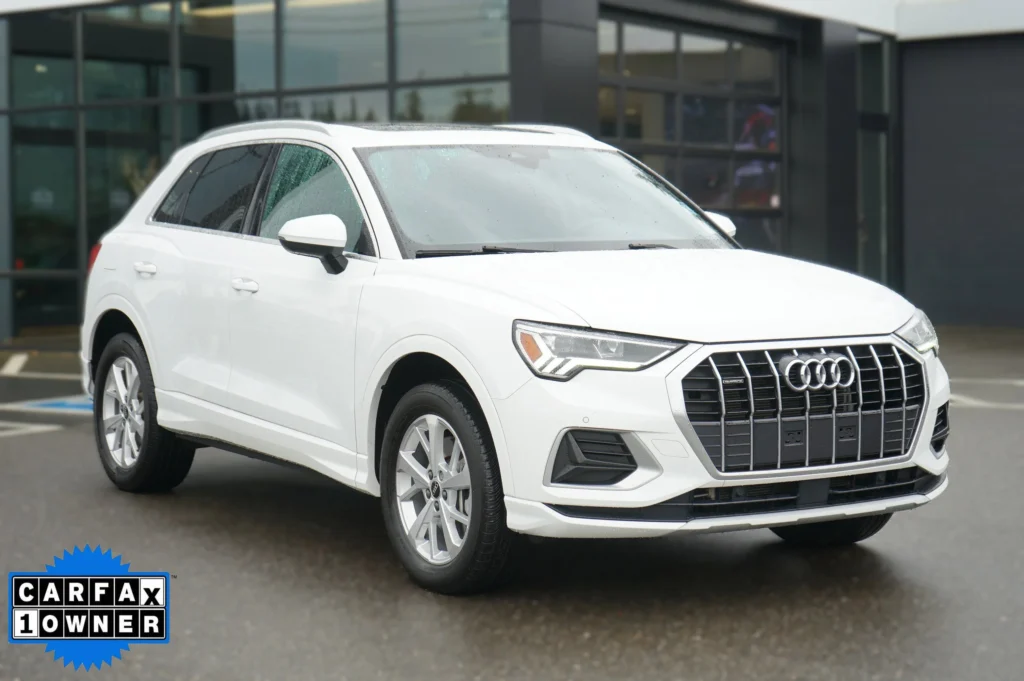 2023 Audi Q3 Premium