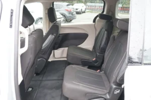 2024 Chrysler Voyager LX stock 251123D photo 11