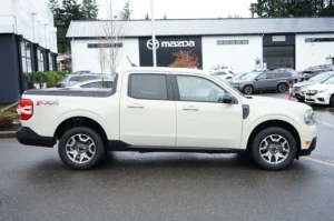 2024 Ford Maverick LARIAT stock 25219 photo 2