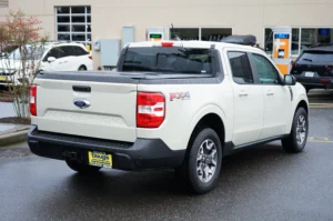 2024 Ford Maverick LARIAT stock 25219 photo 3