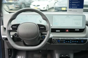 2024 Hyundai IONIQ 5 SE stock 260606H photo 19