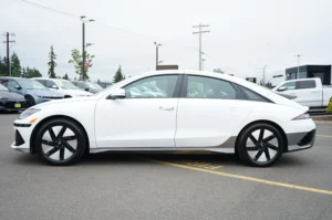 2024 Hyundai IONIQ 6 SE stock 260683HY photo 8