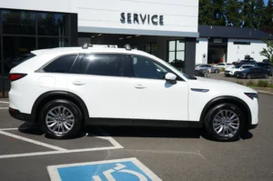 2024 Mazda CX-90 PHEV Preferred stock 260547J photo 2