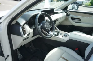 2024 Mazda CX-90 PHEV Premium Plus stock 260606J photo 13