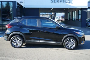 2024 Nissan Kicks SR stock 251249 photo 2