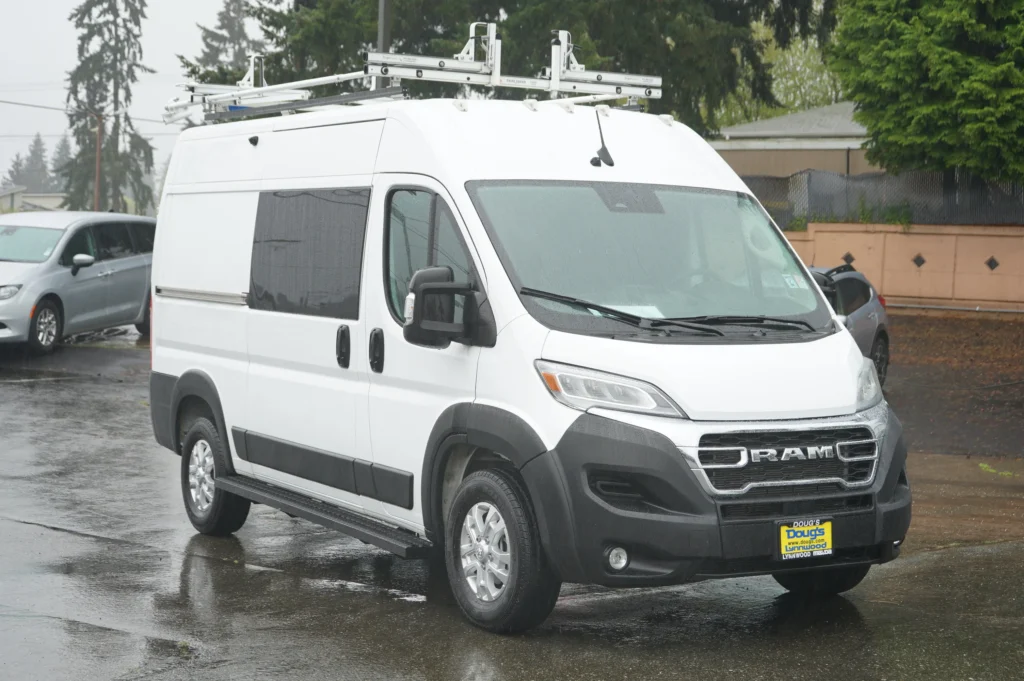 2024 Ram ProMaster Cargo Van SLT