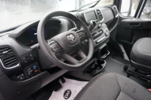 2024 Ram ProMaster Cargo Van SLT stock 260425D photo 18
