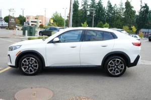2025 BMW X2 xDrive28i stock 260338D photo 9
