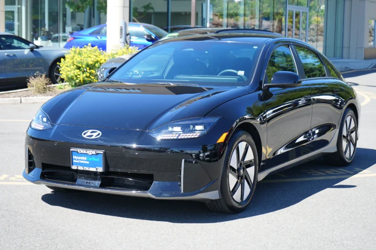 2025 Hyundai IONIQ 6 SE Standard Range