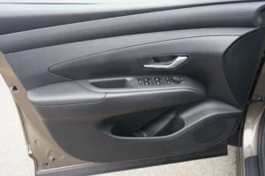 2025 Hyundai TUCSON HYBRID SEL Convenience stock 260626HY photo 18