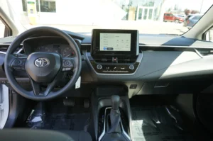 2025 Toyota Corolla LE stock 260423D photo 18