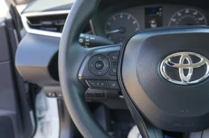 2025 Toyota Corolla LE stock 260423D photo 27
