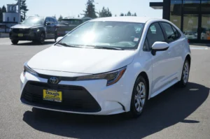 2025 Toyota Corolla LE stock 260423D photo 9