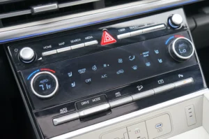 2026 Hyundai SANTA FE HYBRID Limited stock 260621HY photo 25