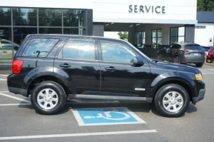 Used 2008 Mazda Tribute Sport for sale in Lynnwood, WA — photo 2