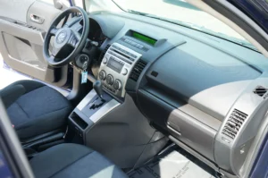 Used 2009 Mazda Mazda5 Sport for sale in Lynnwood, WA — photo 17