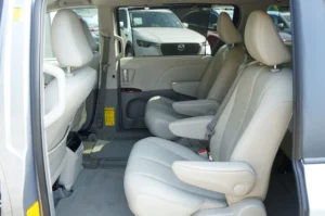 Used 2012 Toyota Sienna XLE for sale in Lynnwood, WA — photo 13