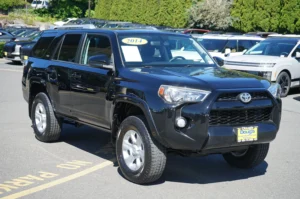 Used 2014 Toyota 4Runner SR5 for sale in Lynnwood, WA — photo 3