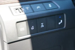Used 2015 Hyundai SANTA FE SPORT 2.0T for sale in Lynnwood, WA — photo 13