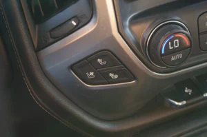 Used 2016 Chevrolet Silverado 3500HD LTZ for sale in Lynnwood, WA — photo 25