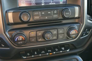 Used 2016 Chevrolet Silverado 3500HD LTZ for sale in Lynnwood, WA — photo 26