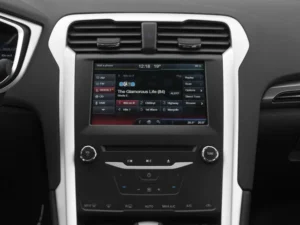 2016 Ford Fusion SE stock 260758H photo 9