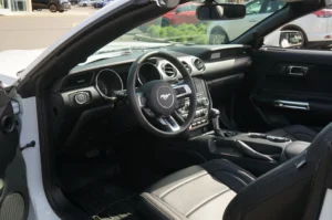 Used 2016 Ford Mustang V6 for sale in Lynnwood, WA — photo 17