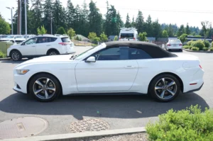 Used 2016 Ford Mustang V6 for sale in Lynnwood, WA — photo 6