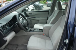 Used 2016 Toyota Camry Hybrid LE for sale in Lynnwood, WA — photo 14