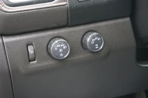 Used 2020 GMC Canyon 4WD All Terrain w/Cloth for sale in Lynnwood, WA — photo 15