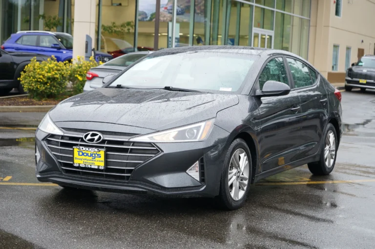 2020 Hyundai ELANTRA SEL