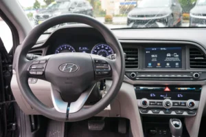 Used 2020 Hyundai ELANTRA SEL for sale in Lynnwood, WA — photo 17