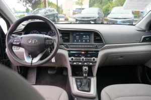 Used 2020 Hyundai ELANTRA SEL for sale in Lynnwood, WA — photo 18