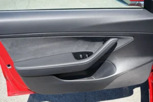 Used 2020 Tesla Model 3 Standard Range Plus for sale in Lynnwood, WA — photo 2